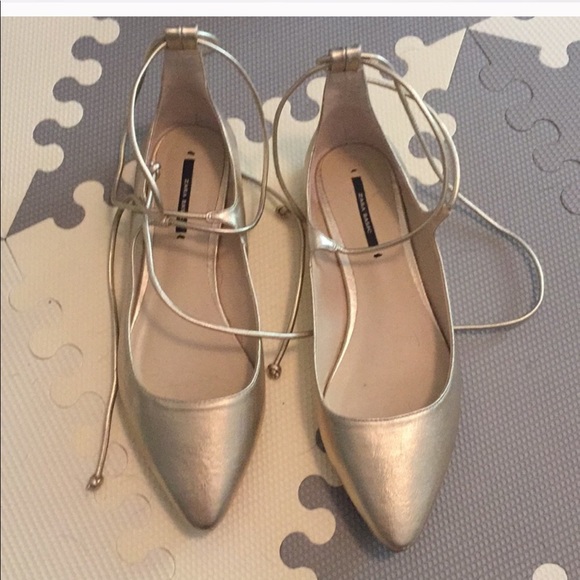 Gold Zara Lace Up Flats! Sold out! Size 8 - Picture 3 of 6